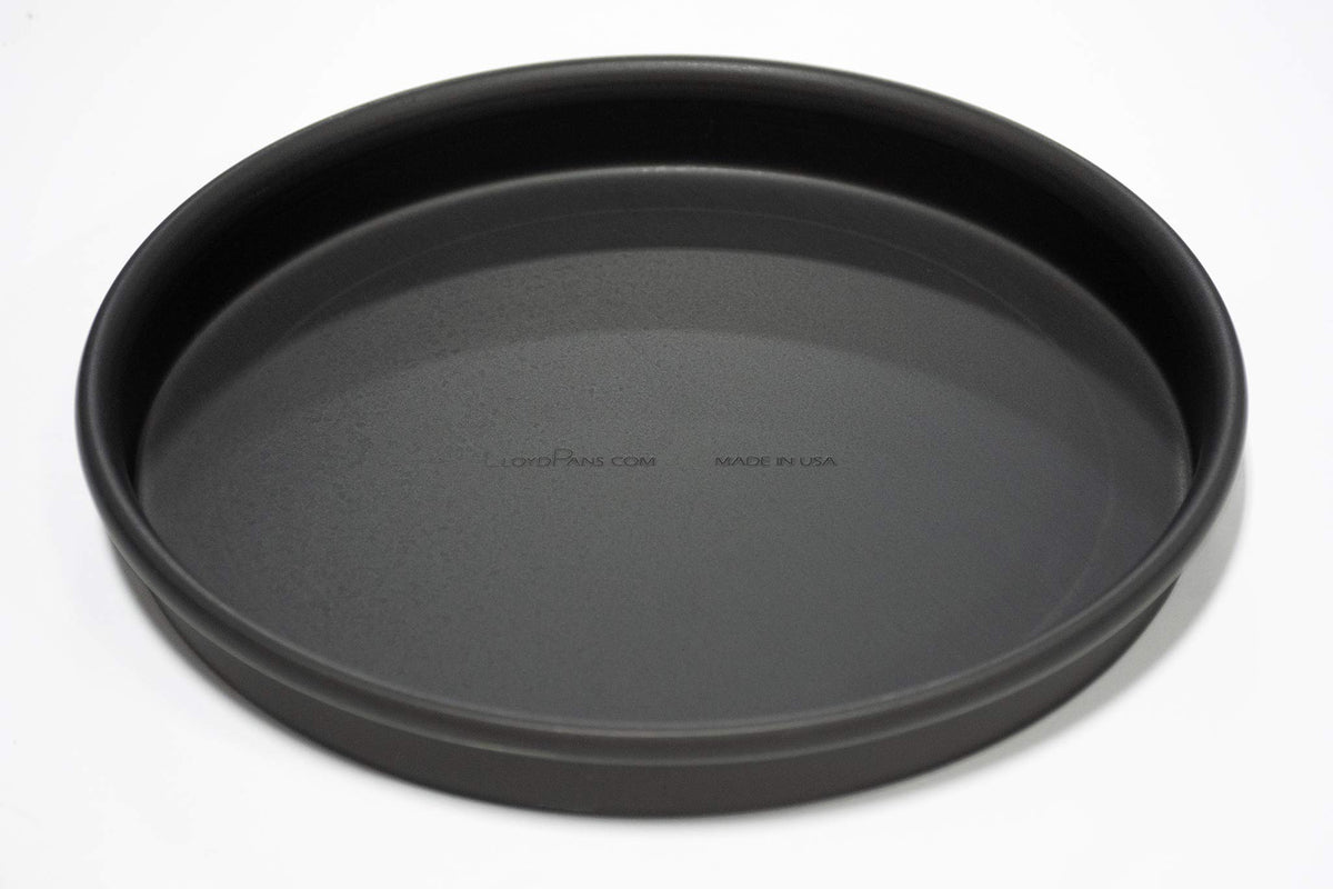 Lloyd Pans plaque face recto montrant forme droite et finition durable