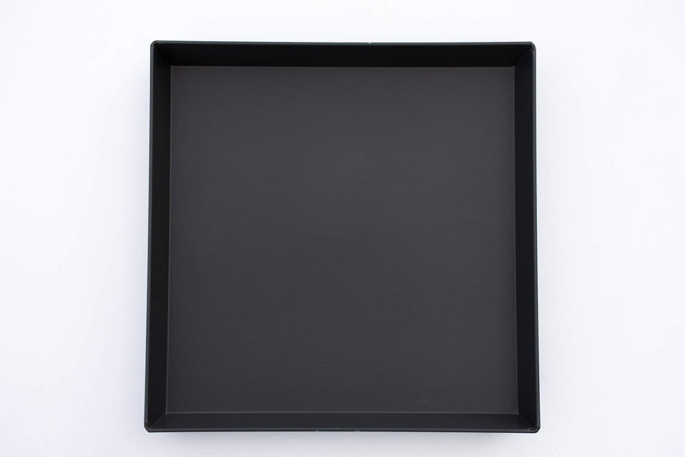 Lloyd Pans plaque en usage avec pizza de style sicilien pour croustillant rapide