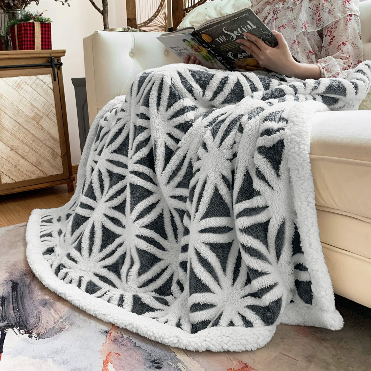 LOMAO couture et bordure montrant finitions soignées et durabilité