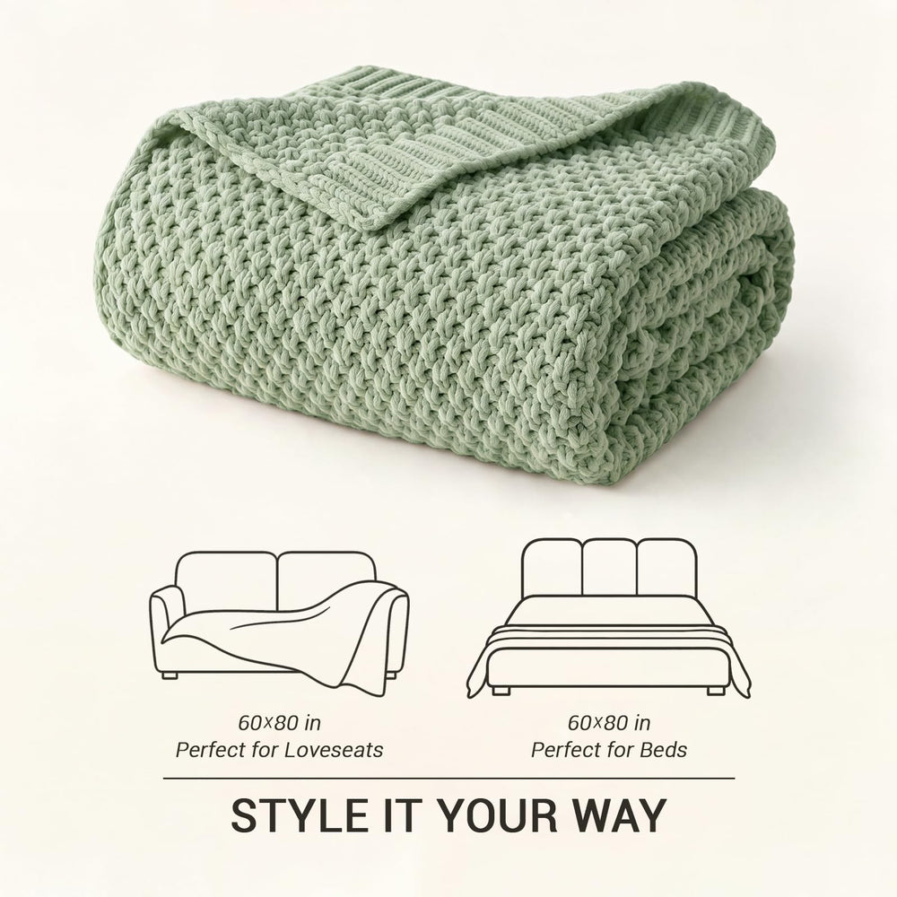 Longhui bedding posé sur un canapé, apporte chaleur décorative au salon