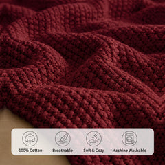 Longhui bedding posé sur canapé, crée une ambiance cosy salon