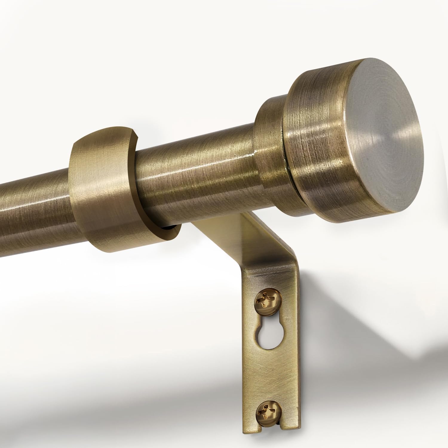 Lootkell tringle complète montrée installée offrant robustesse et style