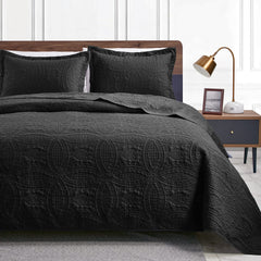 Love's cabin face avant du quilt noir montrant un style moderne et protection facile
