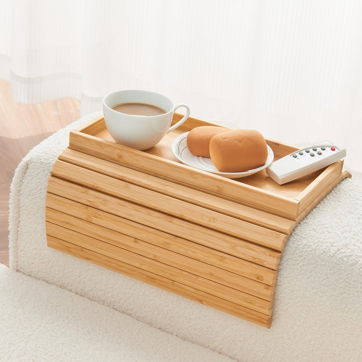 LOVYANXUE plateau accoudoir face avant montrant organisation pratique