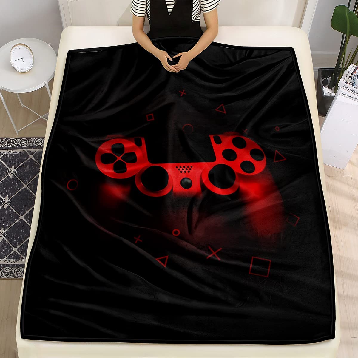 lris Bedding plaid utilisé sur canapé offrant chaleur et style
