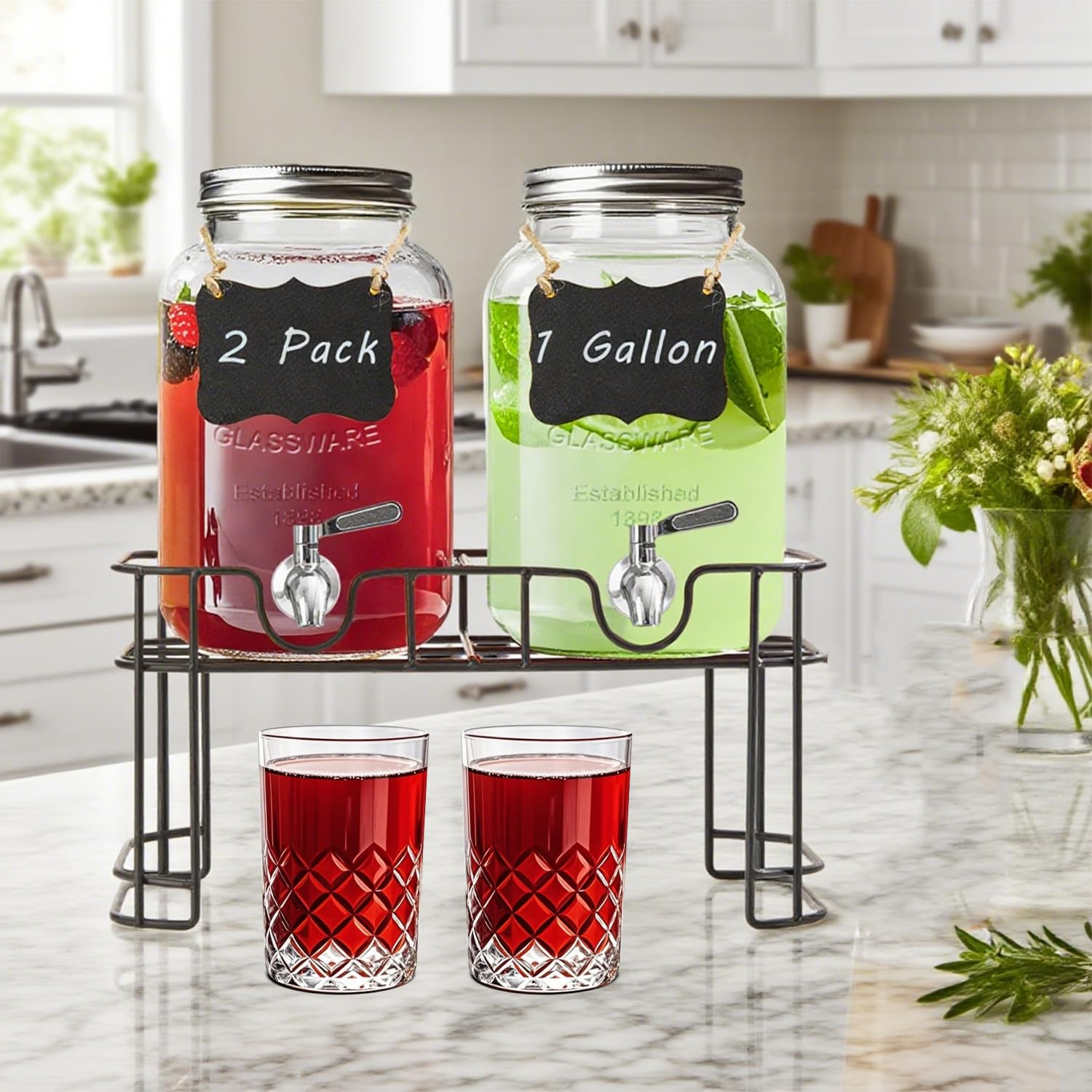 Ltzmcmy présenté à l'échelle avec une main pour visualiser capacité d'un gallon