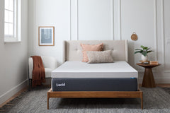 Lucid surmatelas 4" face avant montrant fini net et confort