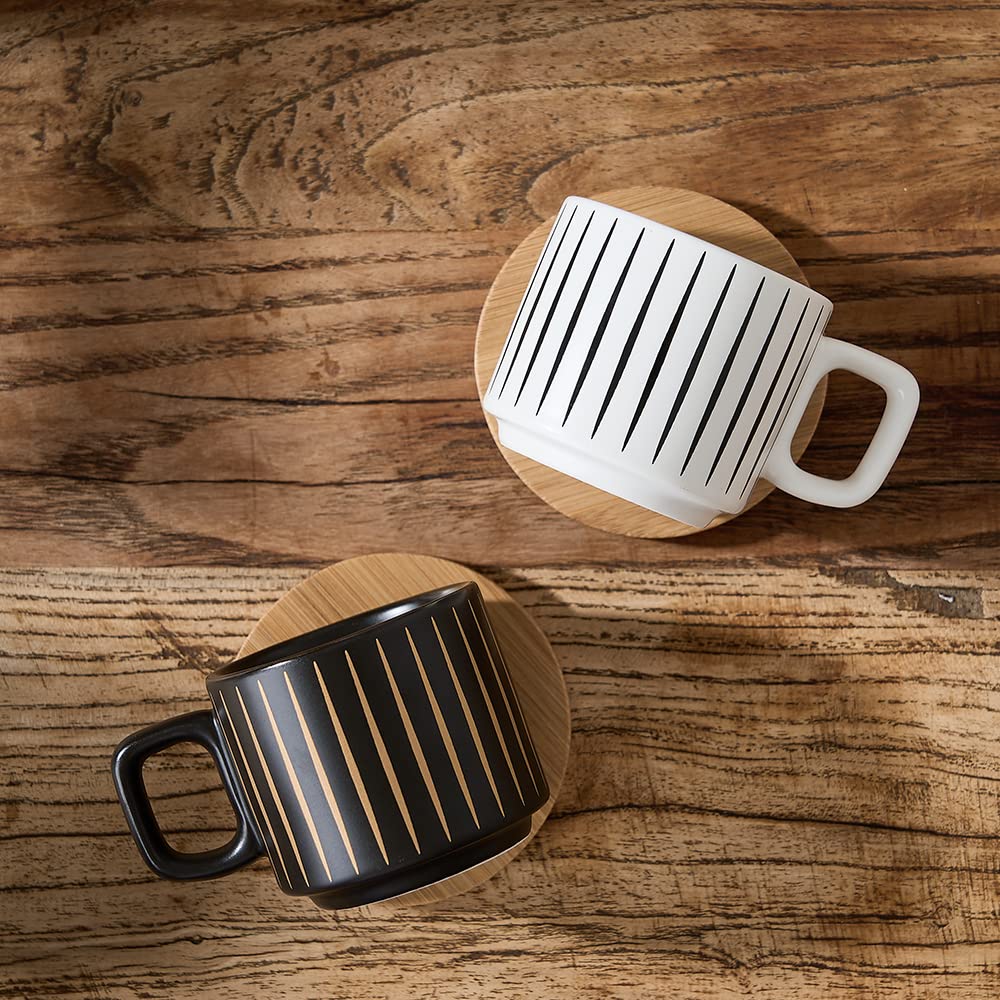 Comparaison d’échelle LUKA montrant taille de la tasse par rapport à une main