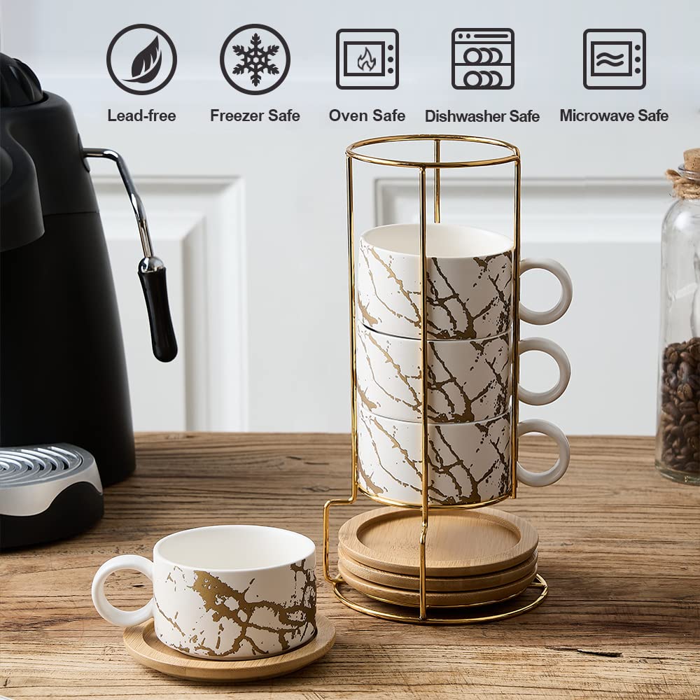 LUKA tasse en usage avec espresso apportant présentation café de qualité maison