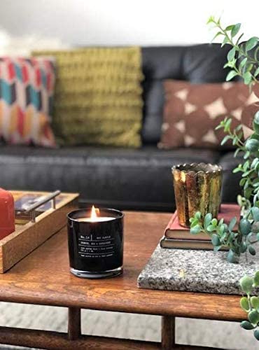 Lulu Candles gros plan sur texture de cire, diffusion longue