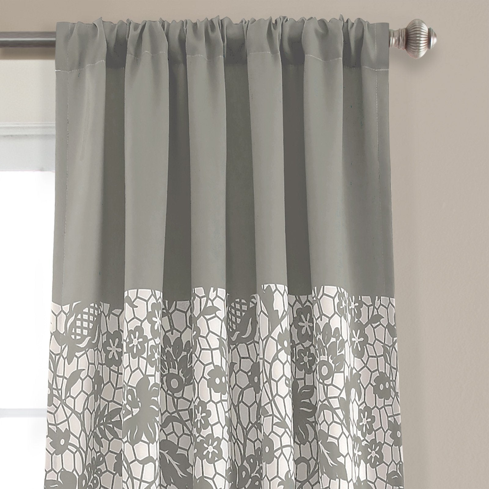 Lush Decor tissu repassé montrant finition sans plis notable