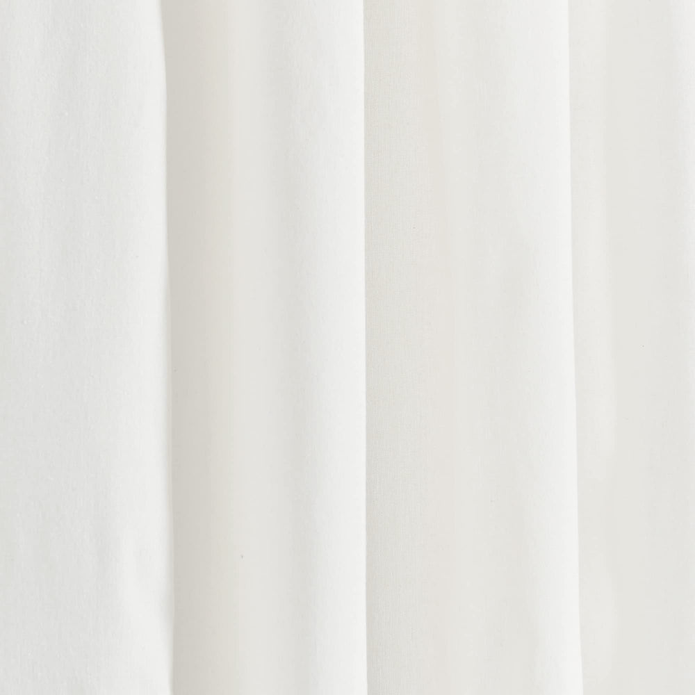 Lush Decor poche de tringle 3 pouces montrant l'installation facile et la tenue propre