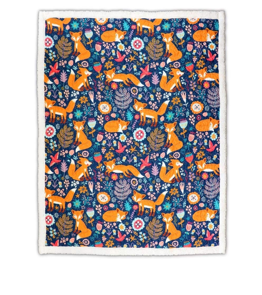 Lush Decor pixie fox gros plan motif renards, montre texture microfibre douce