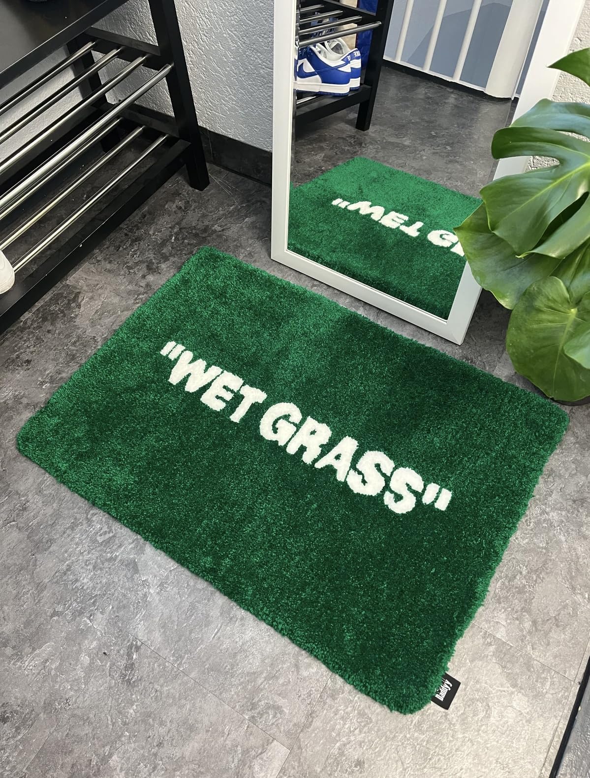 Luxape tapis face avant off white, finition artisanale et style Hypebeast