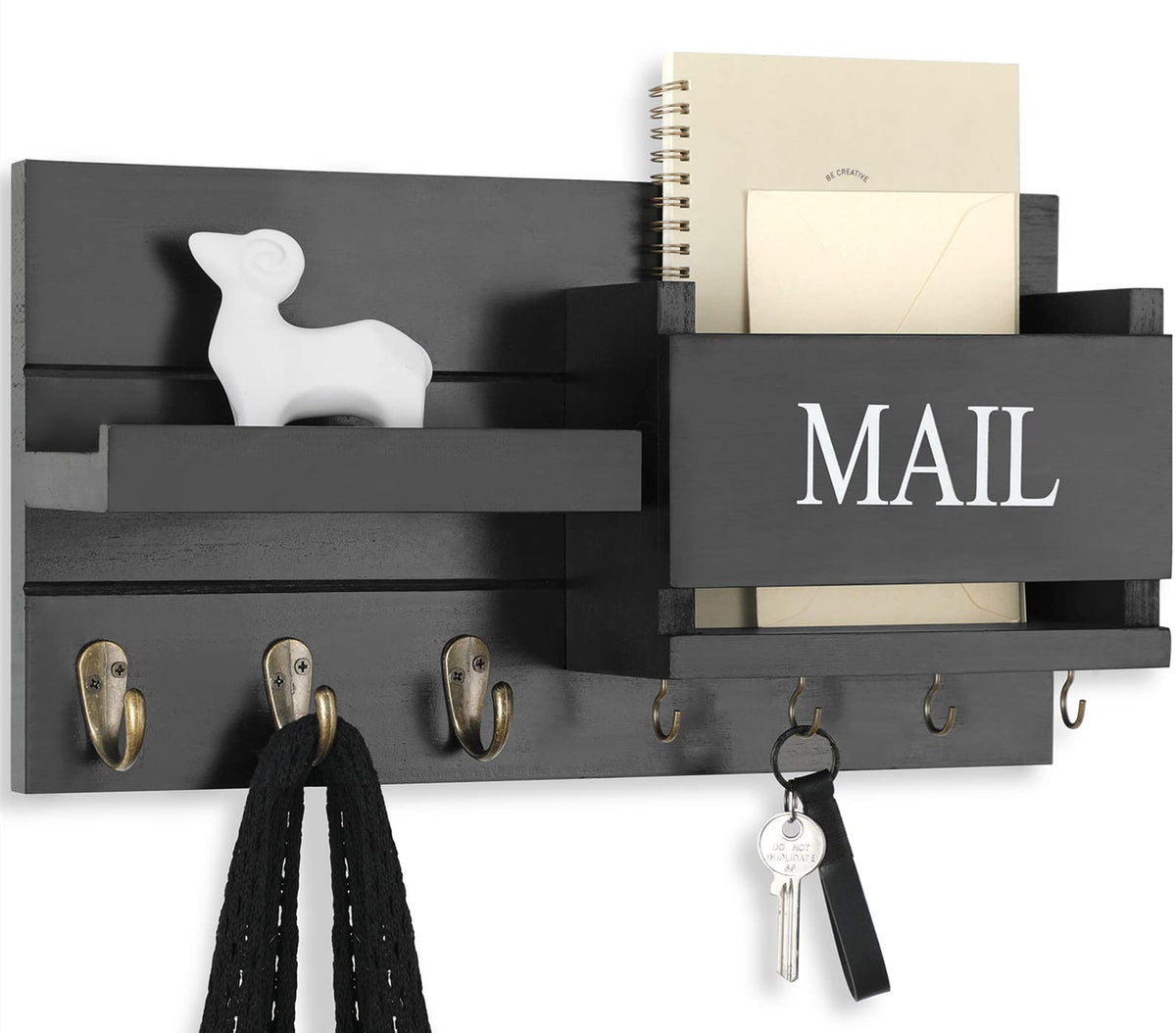Lwenki vue de face montrant compartiment courrier et crochets, gain d’espace