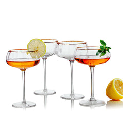 Lysenn verre coupe face montrant silhouette élégante et présentation soignée
