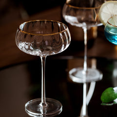 Lysenn verre coupe vue de profil soulignant hauteur équilibrée et stabilité