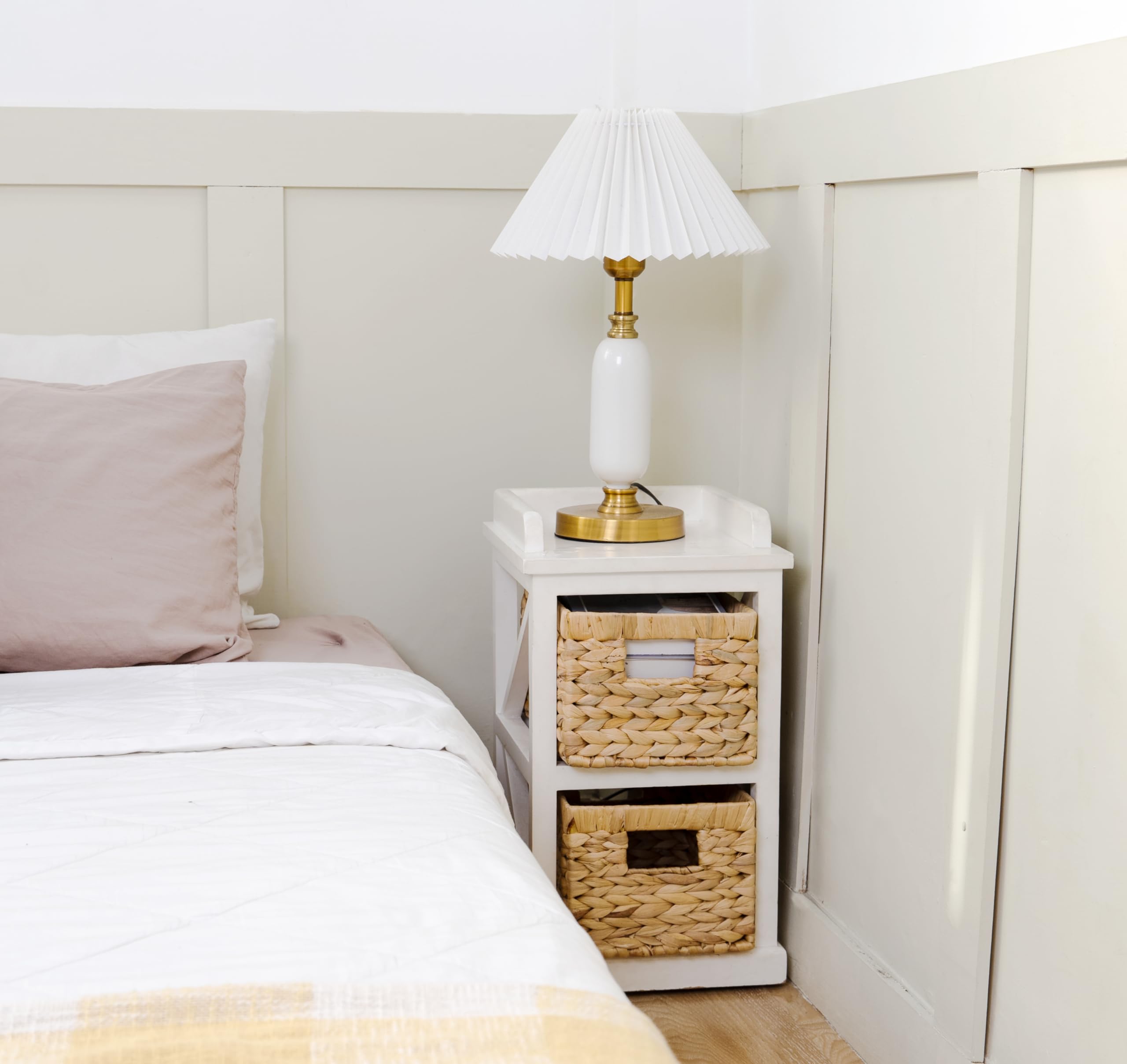 M4DECOR comparaison de taille avec livre montrant dimensions utiles