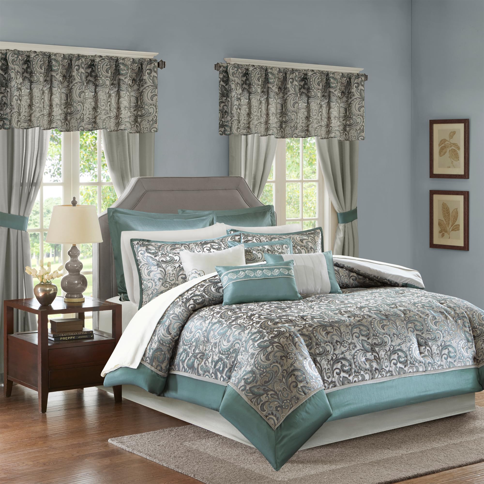 Madison Park couette paisley teal montrant élégance et confort