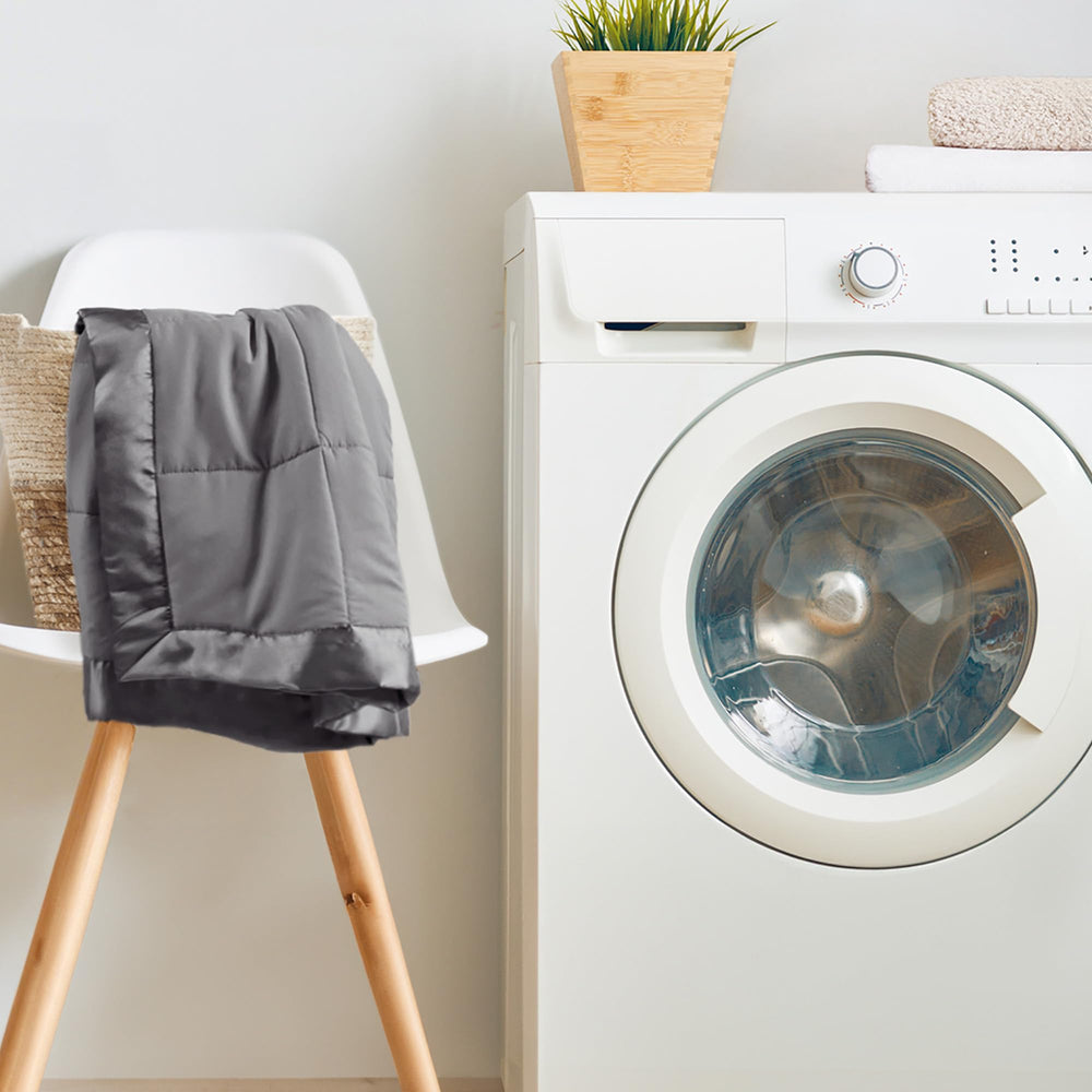 Madison Park démonstration d'entretien indiquant lavage en machine et longévité