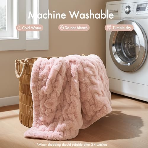 Madison Park étiquette matériaux indiquant composition polyester