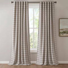 Madison Park rideau face montrant motif plaid et style cosy
