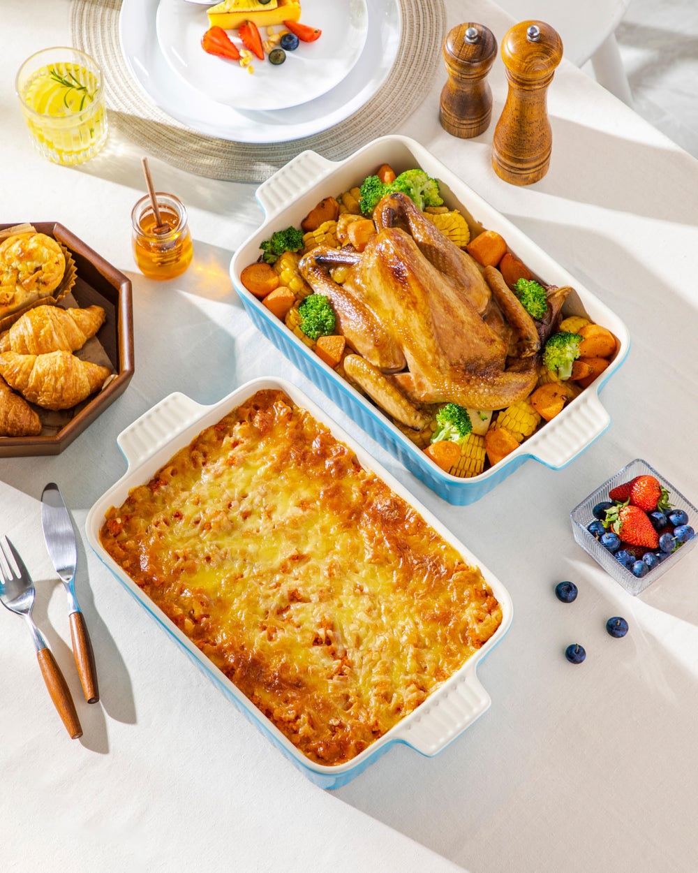 MALACASA plat en service sur table pour repas convivial