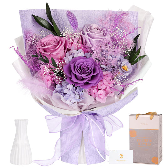 MAMAMIKO bouquet face montrant trois roses violettes et harmonie élégante