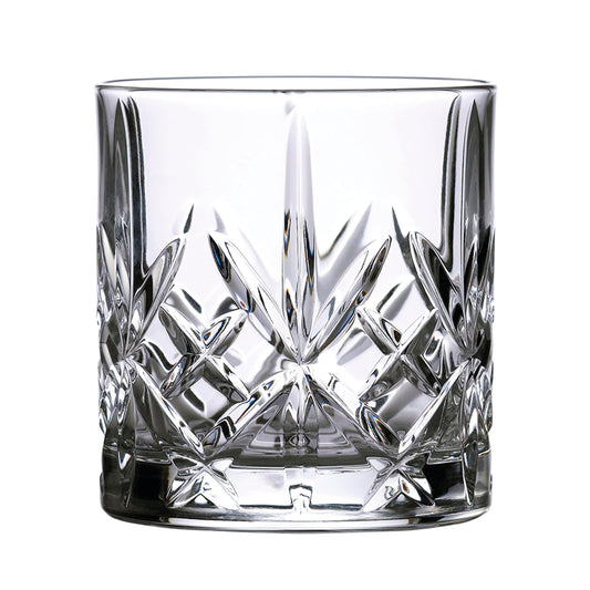 Marquis By Waterford détail du décor taillé reflétant la lumière