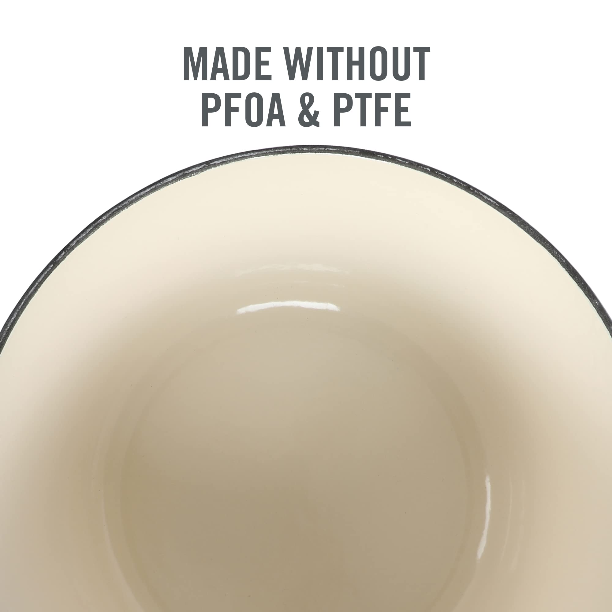 Martha Stewart cocotte servie sur table élégante présentation prête à servir