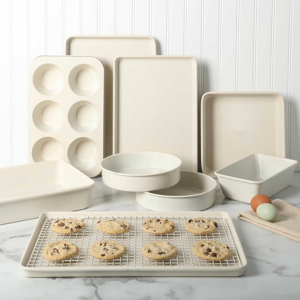Martha Stewart - comparaison échelle montrant dimensions pratiques des moules