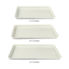 Martha Stewart ensemble des trois plaques sur plan de travail pour préparer repas rapides