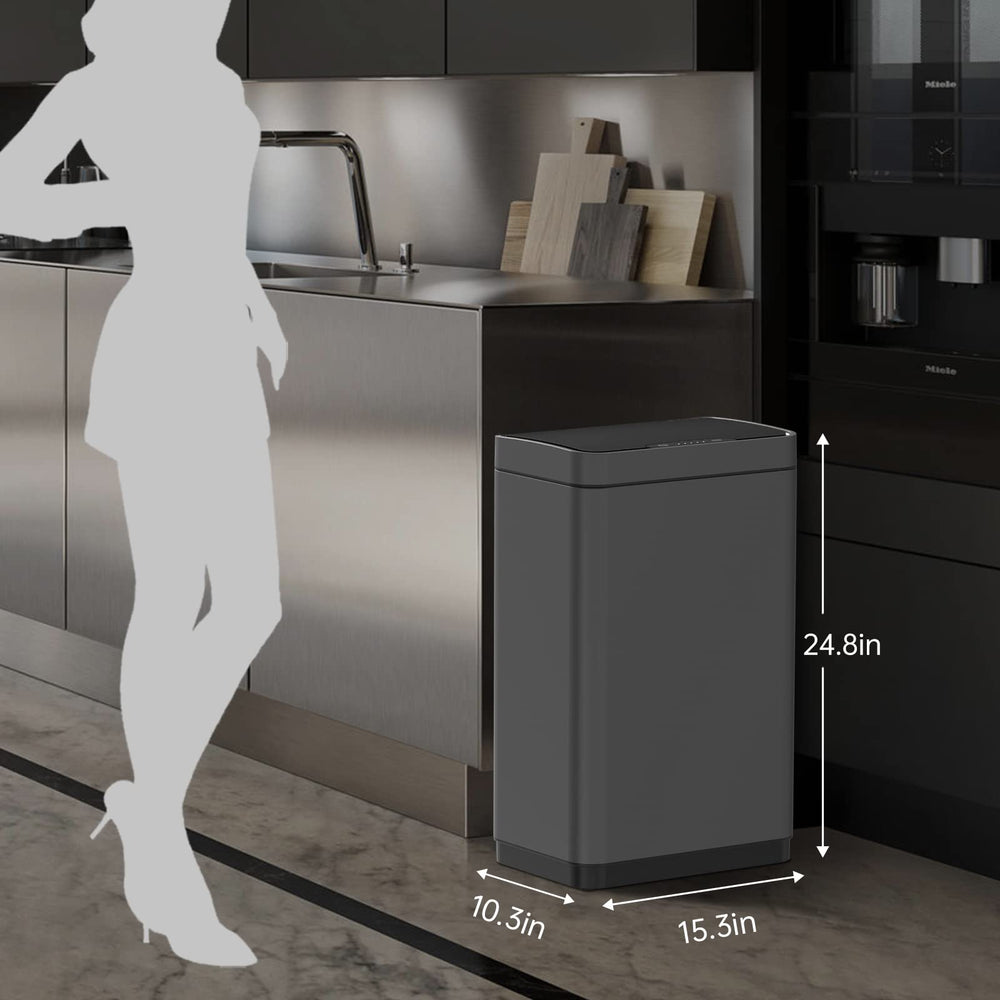 Mbillion comparaison taille à côté d'une chaise pour échelle visuelle