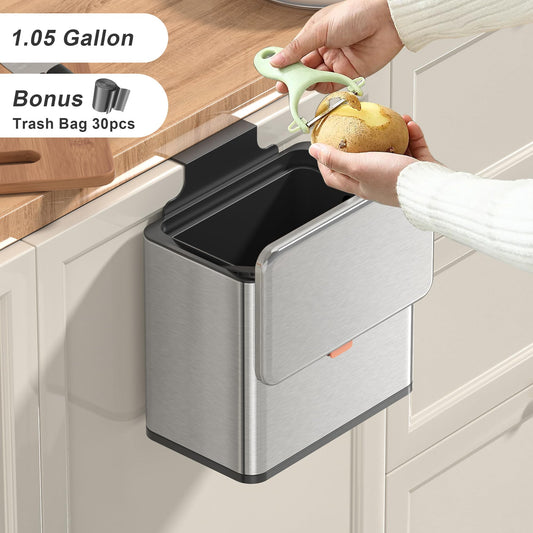 Mbillion gros plan du couvercle inox illustrant la fermeture anti-odeurs efficace