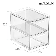 mDesign boîte à l'échelle près d'une main pour visualiser taille