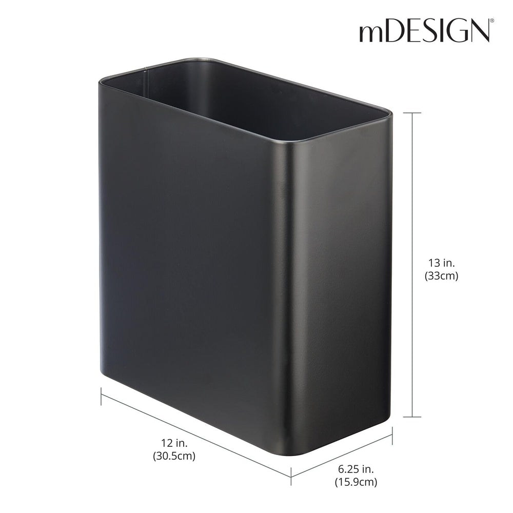 mDesign corbeille en situation dans salle de bain organisée pratique et discrète