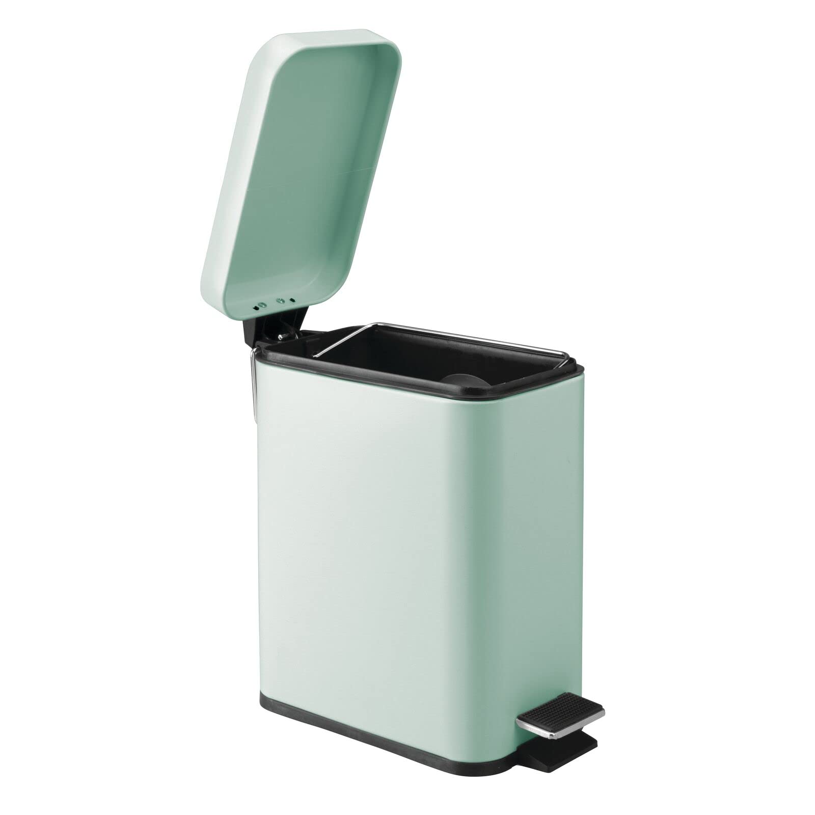 mDesign poubelle dans une salle de bain compacte, intégration décorative immédiate