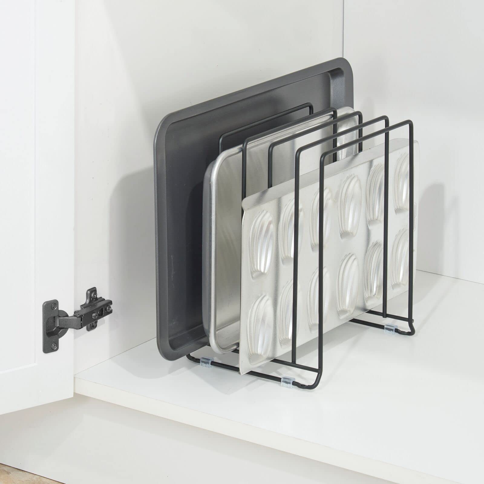 mDesign gros plan sur fil métallique montrant robustesse et finition durable