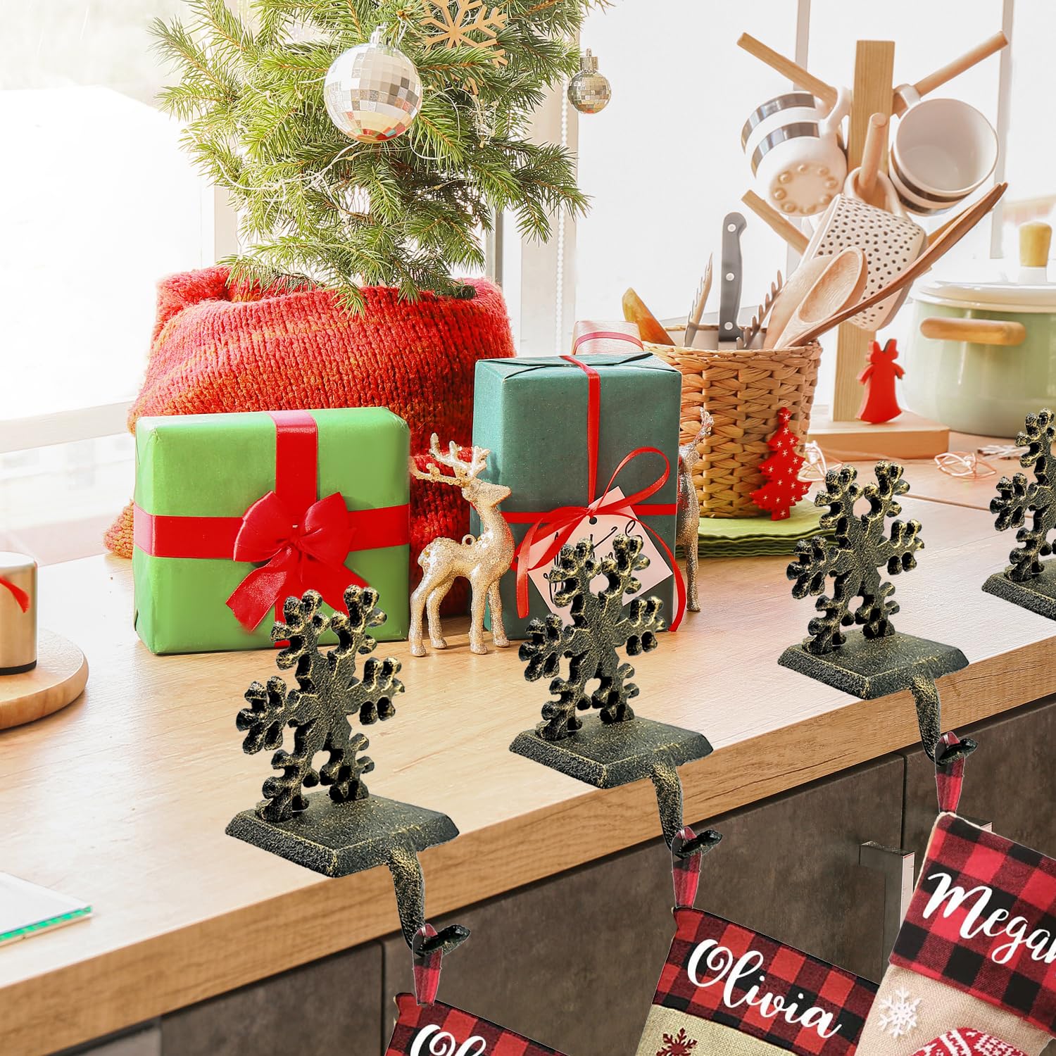 Medoore support accrochant un bas de Noël montrant l’usage festif pratique