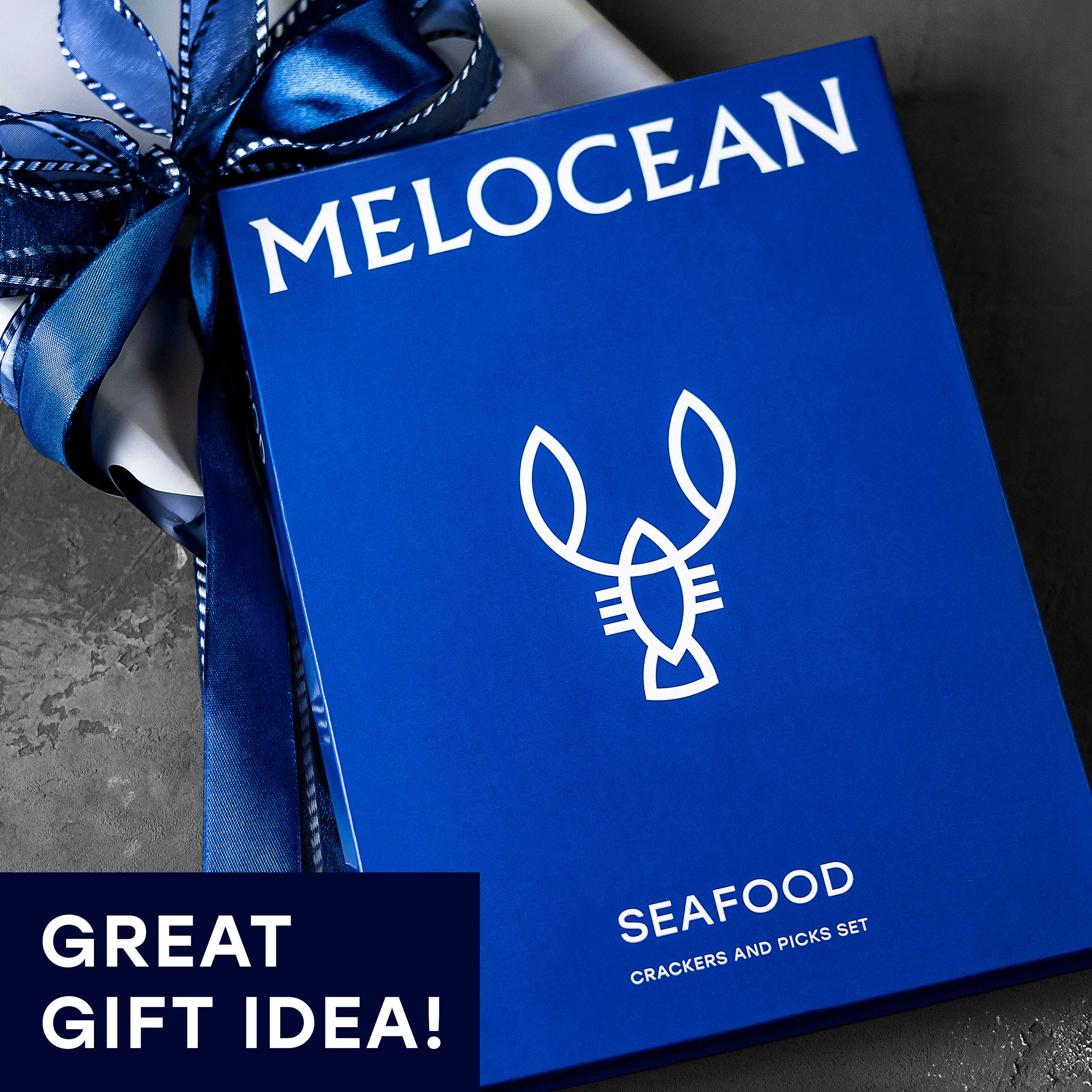 Melocean outils en usage sur table lors d'un repas de fruits de mer convivial