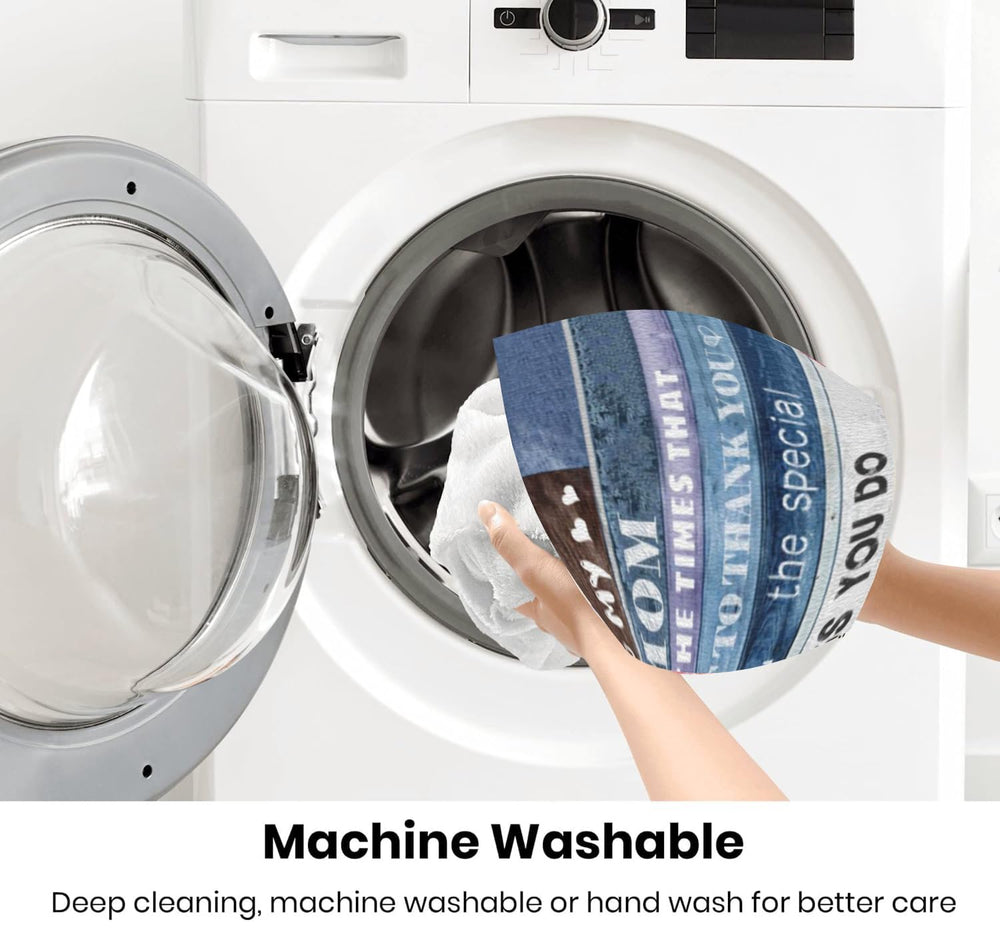 Menghao couverture pliée à côté d’un objet pour comparaison d’échelle pratique
