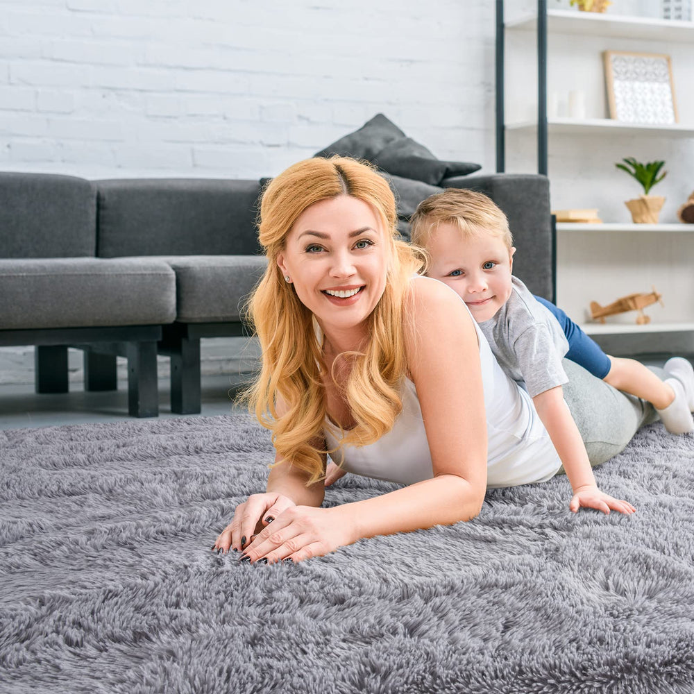 Merelax tapis proche d'un meuble montrant l'échelle 8x10 pieds utile