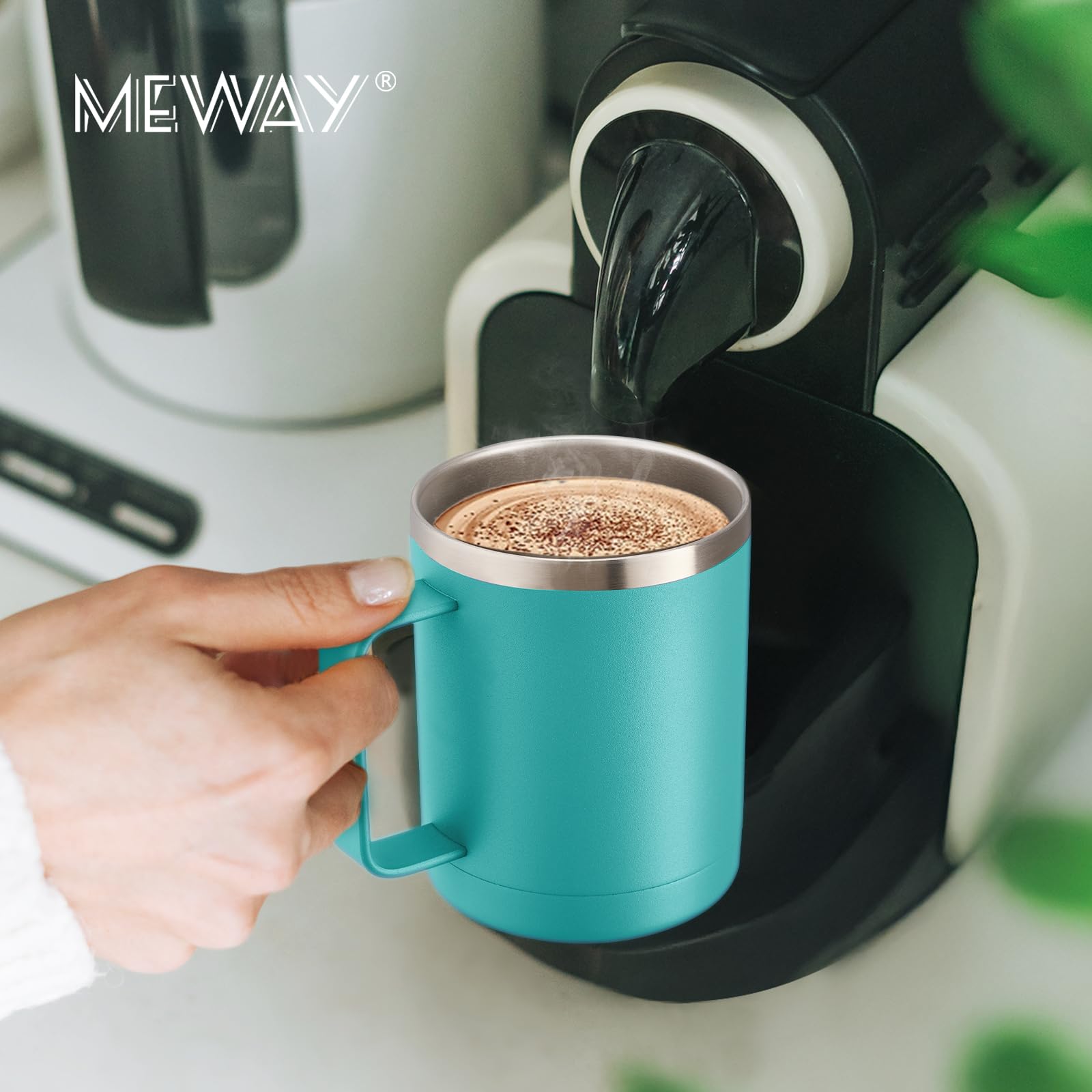 MEWAY comparaison de taille dans une main pour évaluer capacité