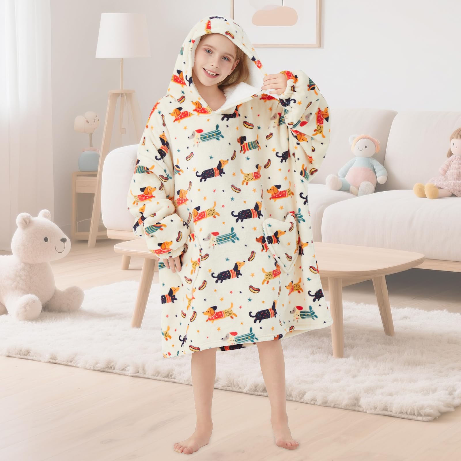 Mewkou enfant porte hoodie au parc, chaleur et liberté de jeu