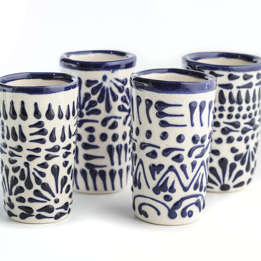 MEXTEQUIL verre Talavera face montrant motif bleu et finition brillante bénéfice esthétique
