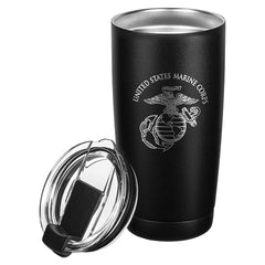Military Gift Shop gros plan sur gravure laser USMC montrant netteté et longévité