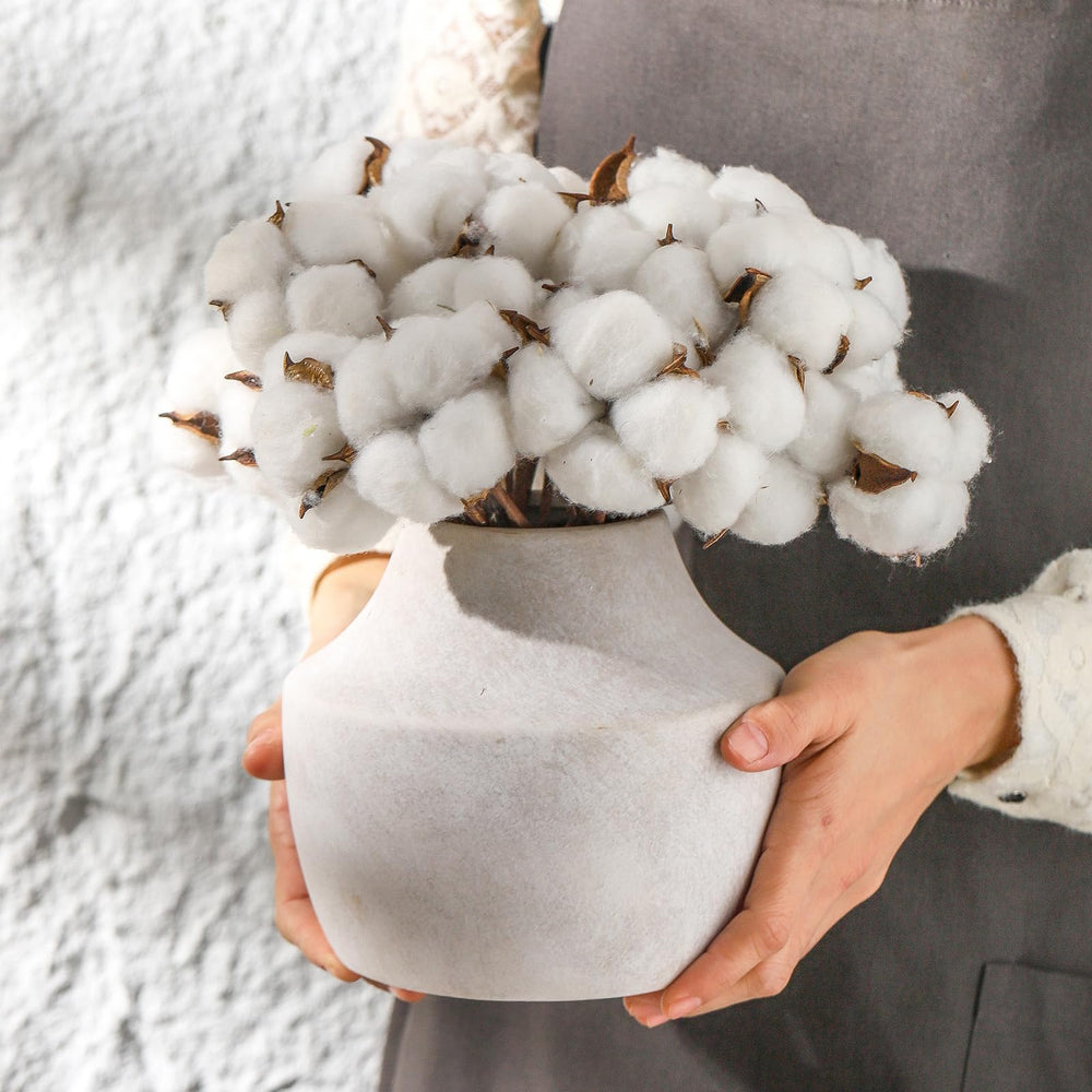Mitt&Ditt vase sur manteau de cheminée, complète un coin cosy