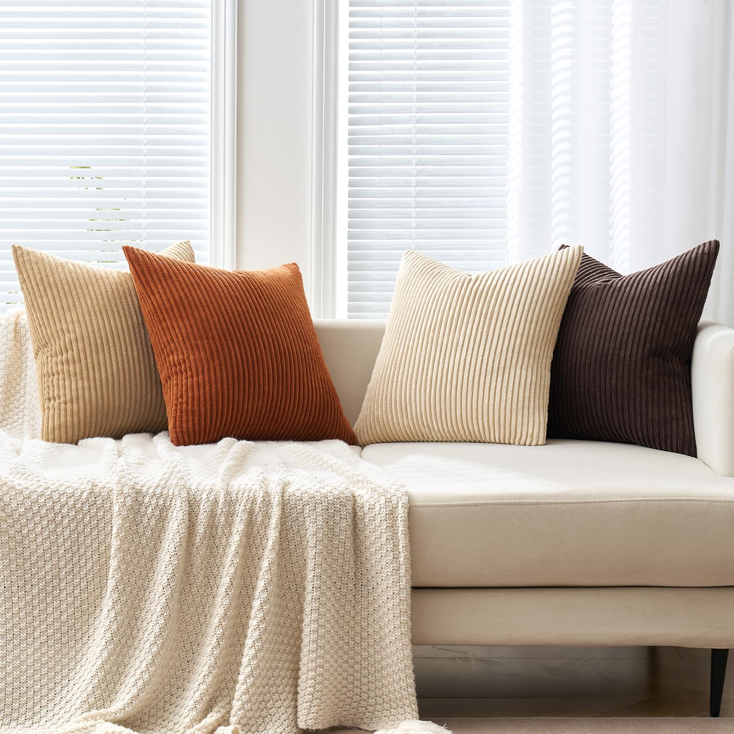 MIULEE comparaison de taille pour visualiser l'échelle du coussin