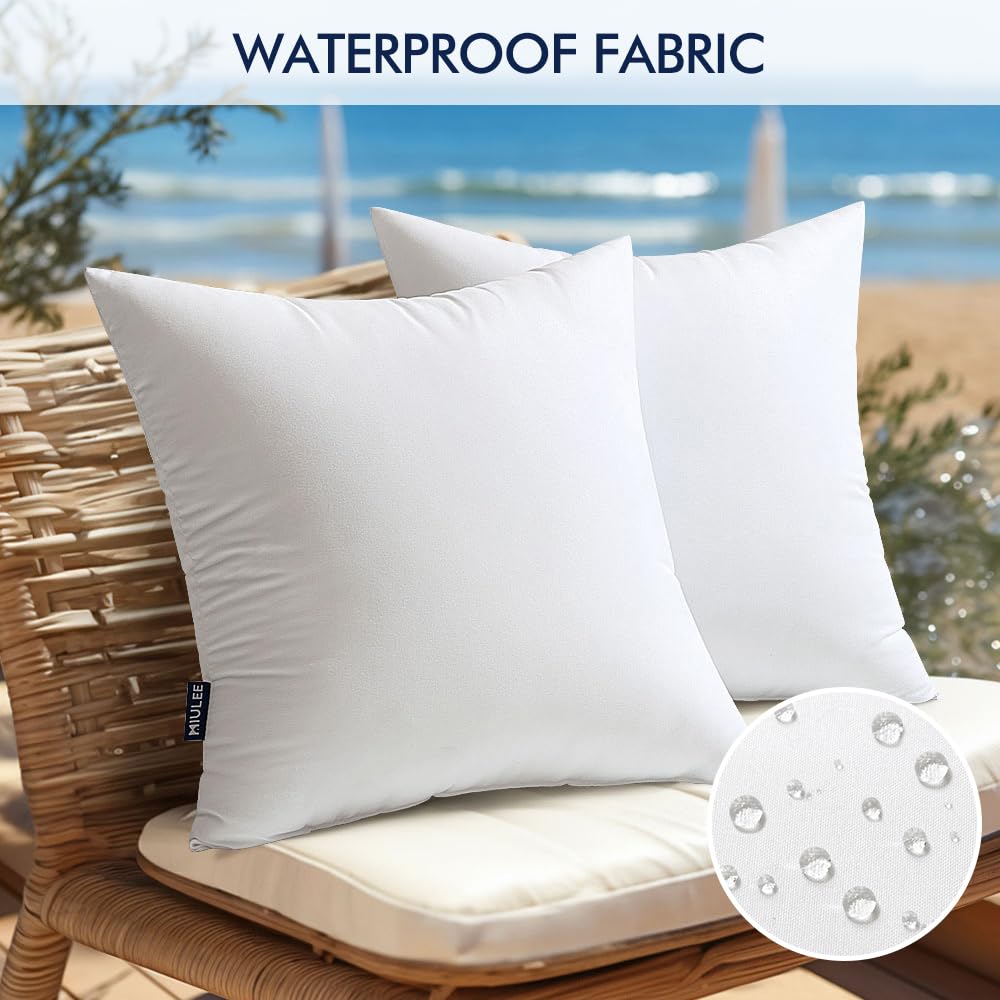 MIULEE coussin utilisé sur une terrasse offrant confort et décoration extérieure