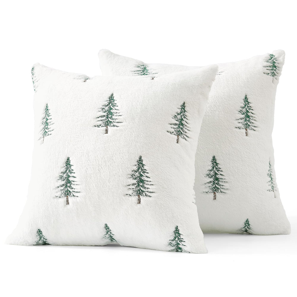 MIULEE housse sur un lit cosy, apporte confort et style festif
